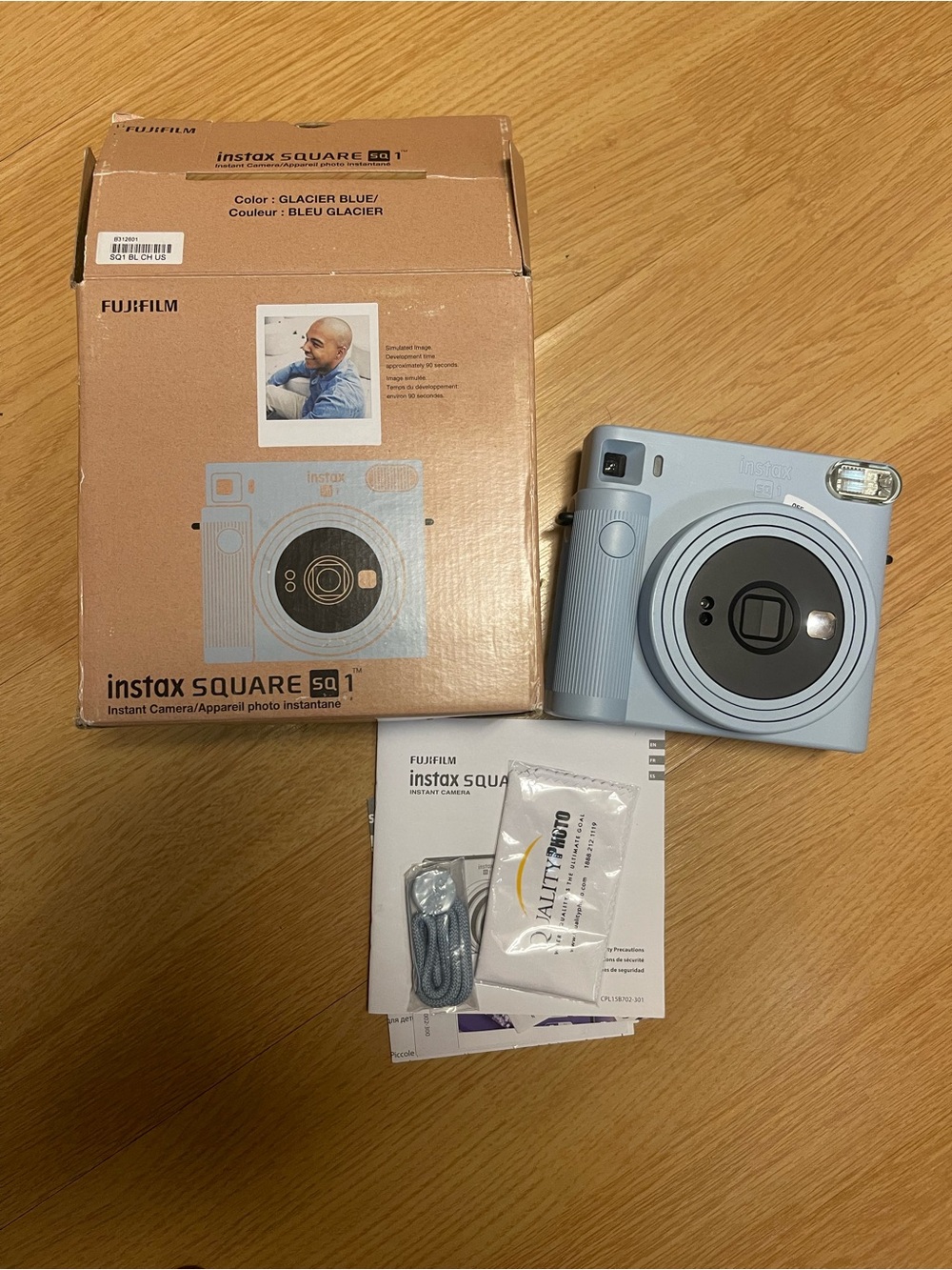 Fujifilm instax SQUARE SQ1 Glacier Blue Instant Camera